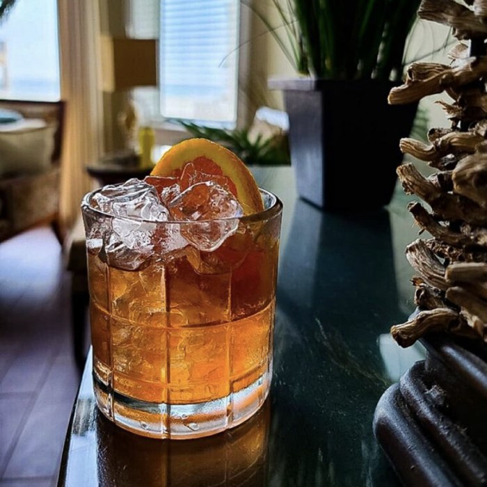 Коктейль Old Fashioned